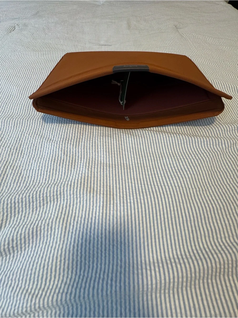 Bellroy slim sleeve